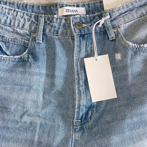 New Zenana High Rise Crop Flare Jeans size 30 - Picture 3 of 5